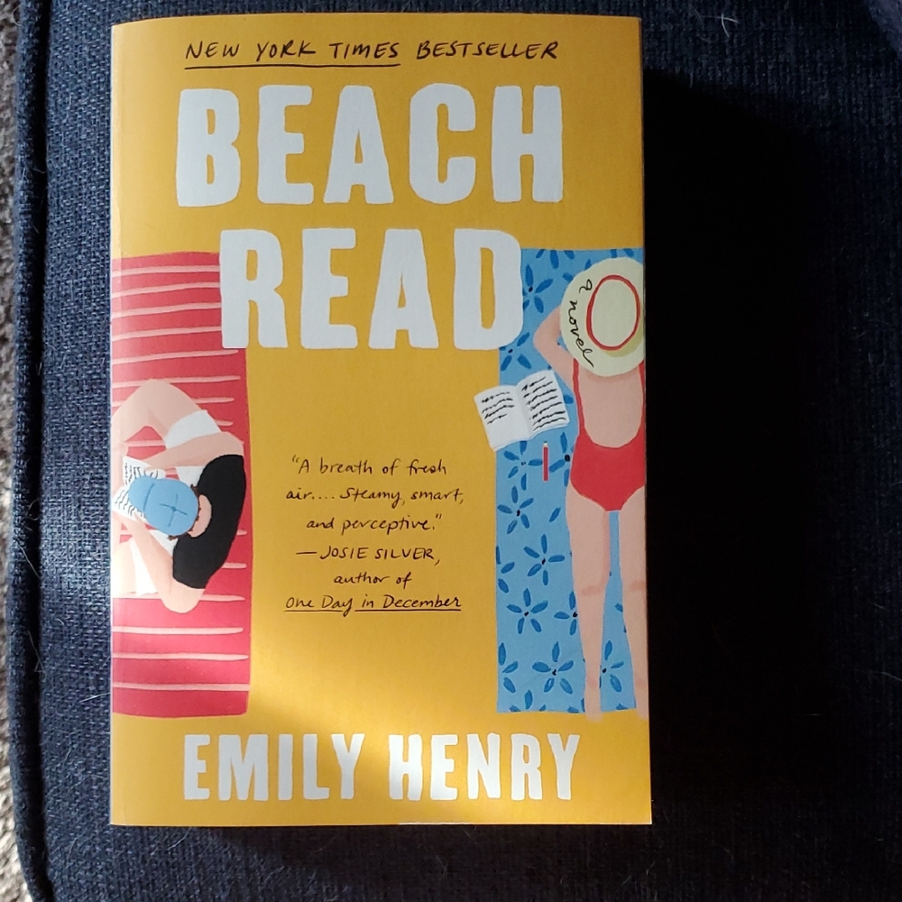 Beach Read by Emily Henry - Yellow Cover
